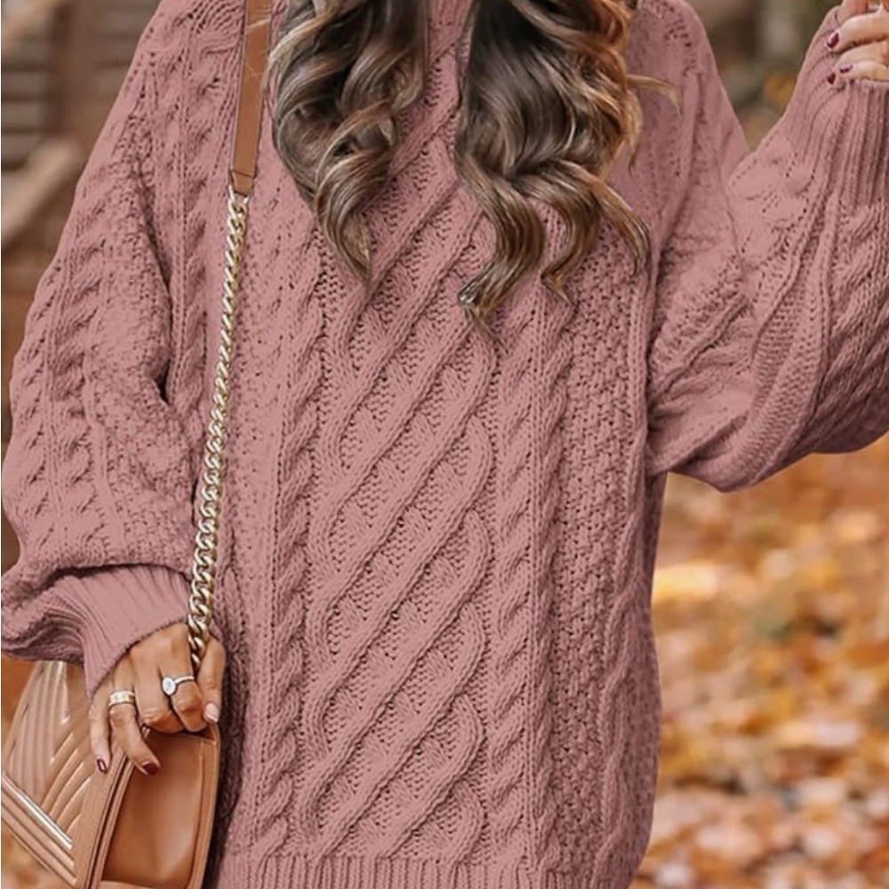 Cozy Cable Knit Sweater - Pink - Picture 2 of 3